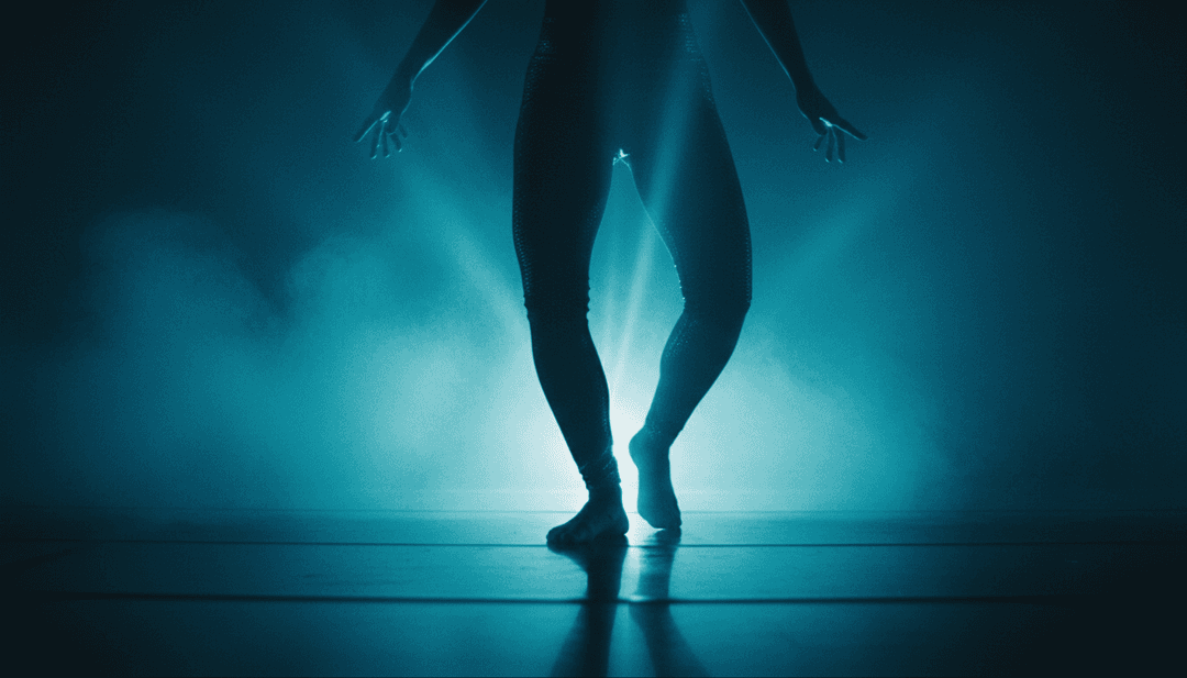 Dançarinos animados movendo-se ao ritmo contagiante de "Muovi il culetto", rodeados por efeitos visuais caleidoscópicos gerados por um conversor de vídeo de música AI.