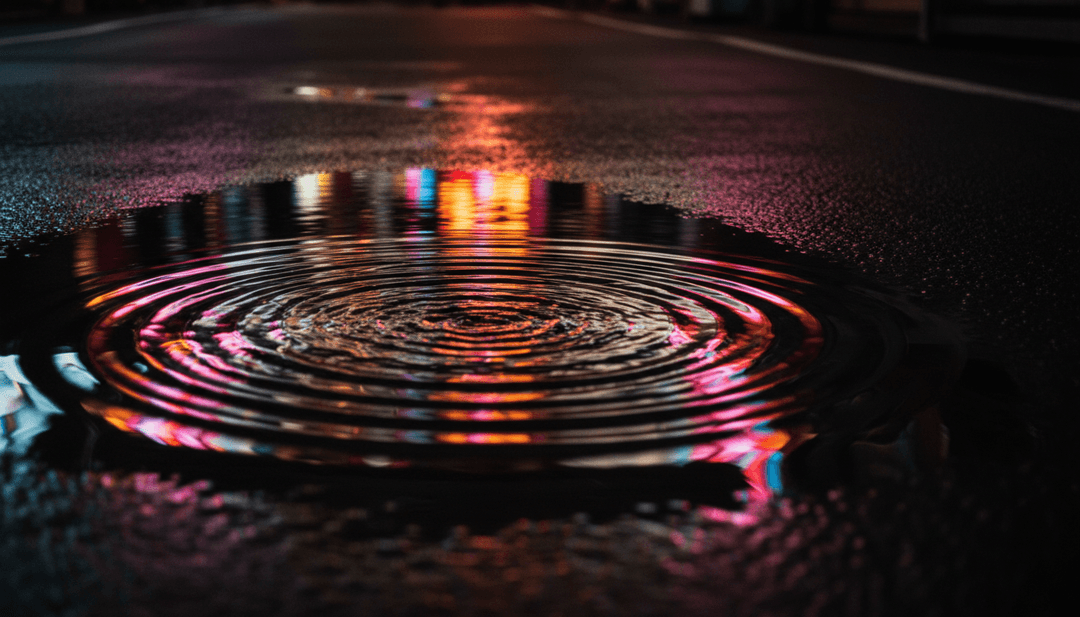 Representación visual abstracta de ondas sonoras y ritmos, mezclando elementos de house y hip-hop, reflejando la energía central y la dualidad de la pista 'Girls MIA'.