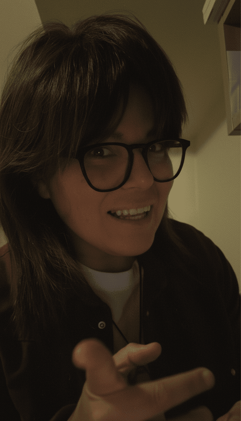 用户自豪地在社交媒体上分享他们新创建的《Tre secondi》AI 生成音乐视频,展示了 freebeat.ai 平台易于分享和高质量的输出,包括免费字幕和歌词下载选项。