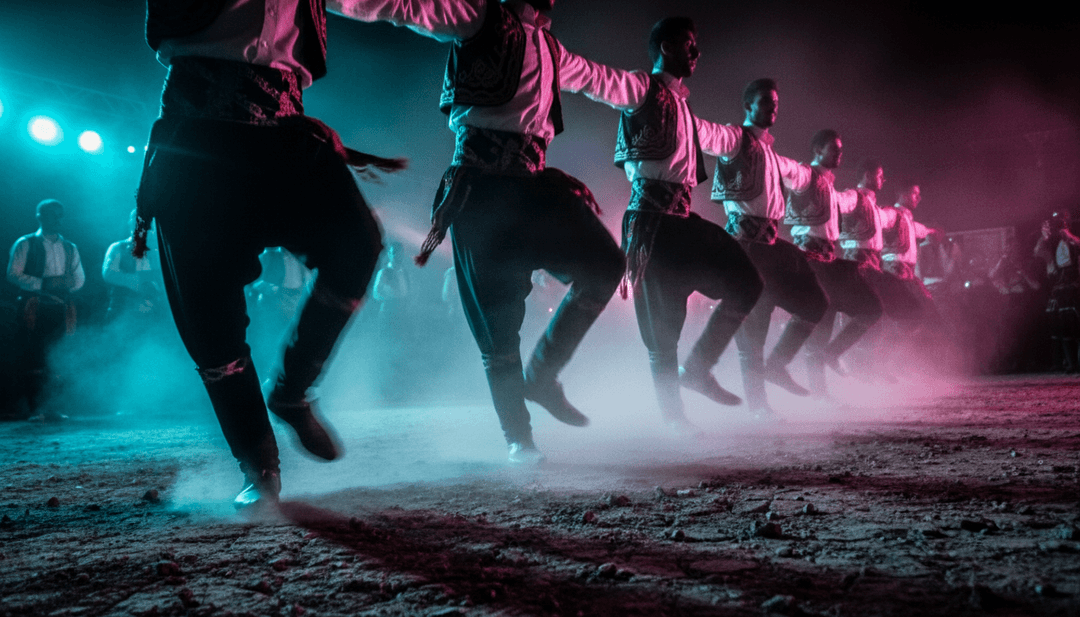 用户自豪地在社交媒体上分享他们的AI生成音乐视频,展示freebeat.ai的强大功能。