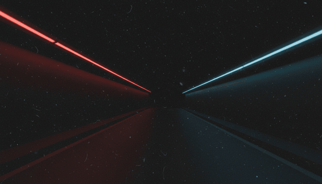 कलाकार अपनी AI-जनित संगीत वीडियो 'CopBeatMasteredFinal.mp3' को एक बड़ी स्क्रीन पर देख रहा है, जो रचनात्मक सशक्तिकरण का प्रतीक है।