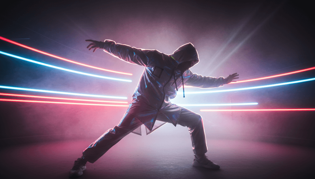 Escenas dinámicas generadas por IA, sincronizándose con los golpes de ritmo y los cambios melódicos en el tema de hip-hop 'Be Me' de SadBoi.