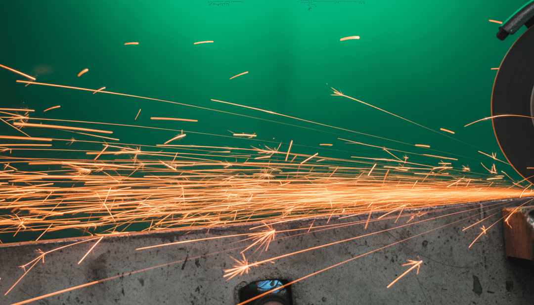 AI 生成的动态视觉场景,与 Ole 60 的 'Can't Take It With You' 中的硬摇滚吉他独奏和强劲鼓点相匹配,展现出爆发性的能量。