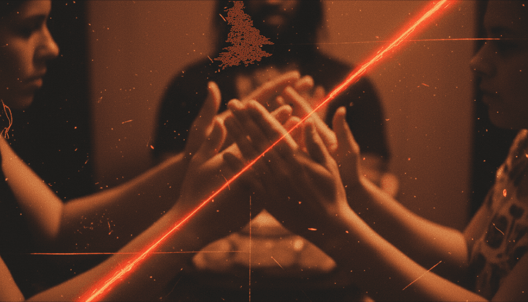 Representación visual abstracta del rasgueo de guitarra acústica y armonías vocales convirtiéndose en una secuencia de video serena.