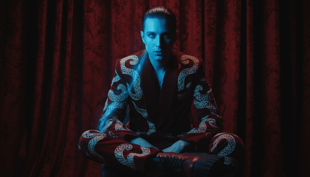 IA transformando las letras y ritmos de Lil Nas X en escenas visuales surrealistas para el video musical MONTERO, con subtítulos gratuitos