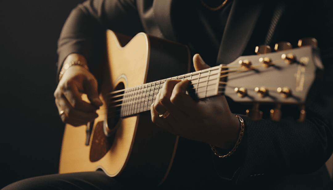 音波とリズミカルなパターンを視覚化し、KATSEYEの楽曲Gabrielaのための初期ビジュアルコンセプトを形成するAIインターフェース。