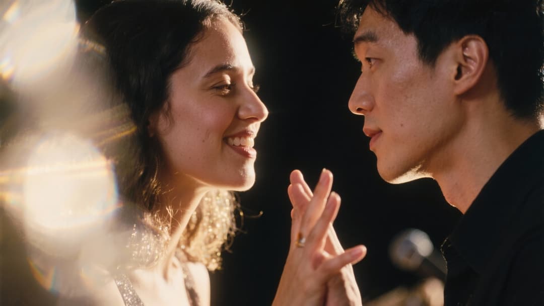 ASCEND के इलेक्ट्रॉनिक और परिवेशीय तत्वों से प्रेरित जीवंत दृश्य दृश्य